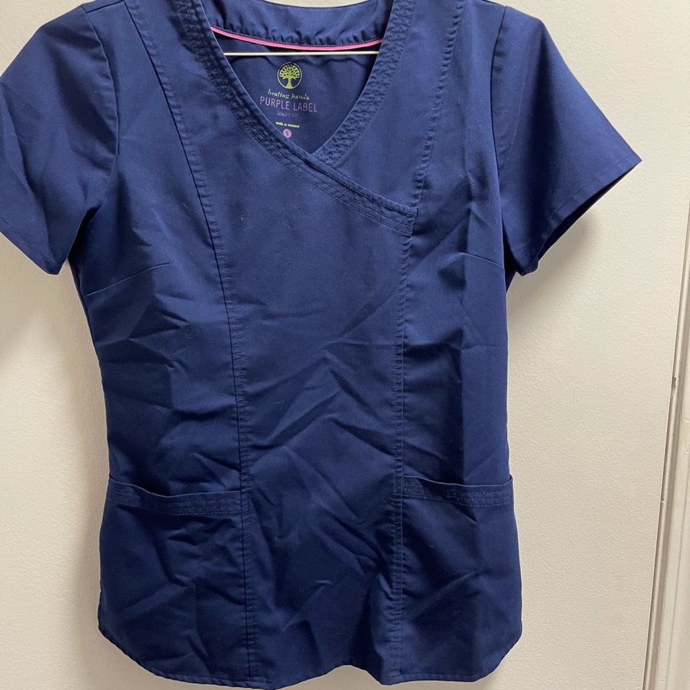 *Purple Label Healing Hands Yoga Women's Scrub Top